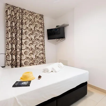 115 Acapulco Playa De Americas Daire