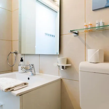 115 Acapulco Playa De Americas Апартаменти